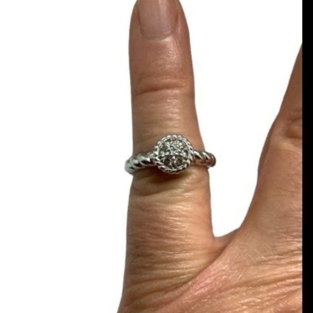 Judith Ripka sterling silver cubic zirconia ring
